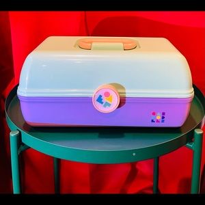 On the go girl two tone caboodle